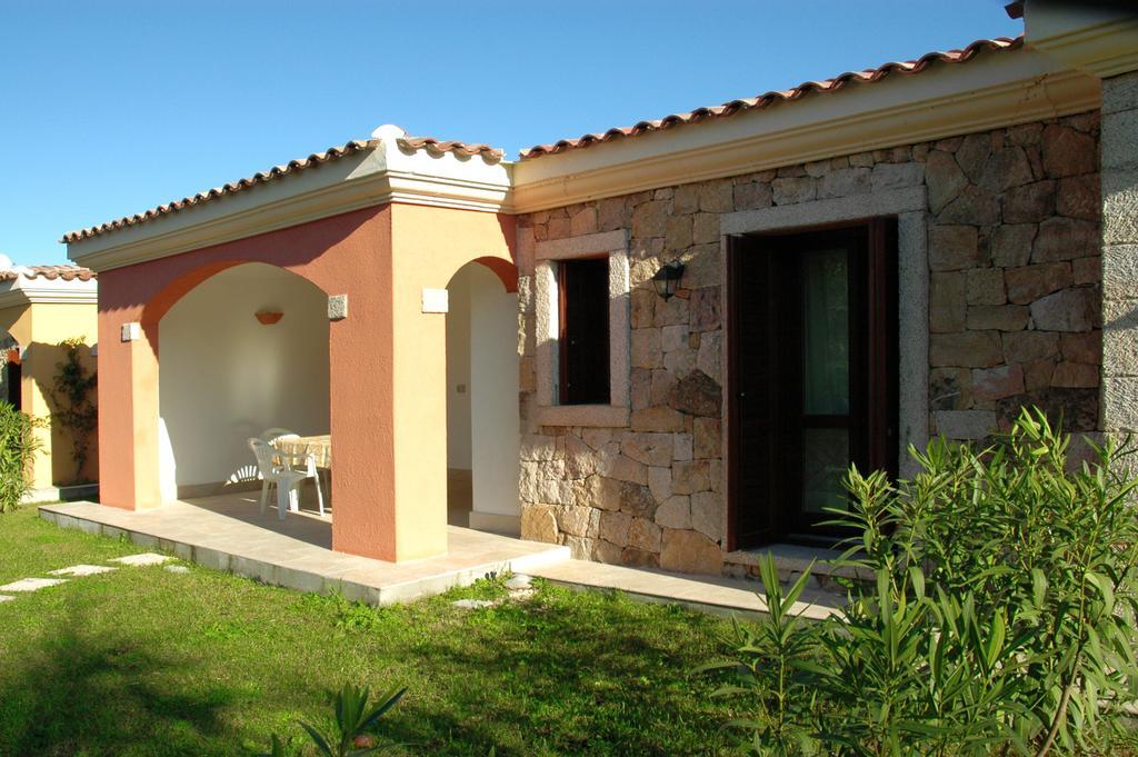 Holiday Homes Stella Marina San Teodoro  Værelse billede